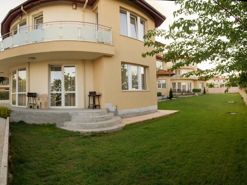 Комплекс Пика - Снимка 11