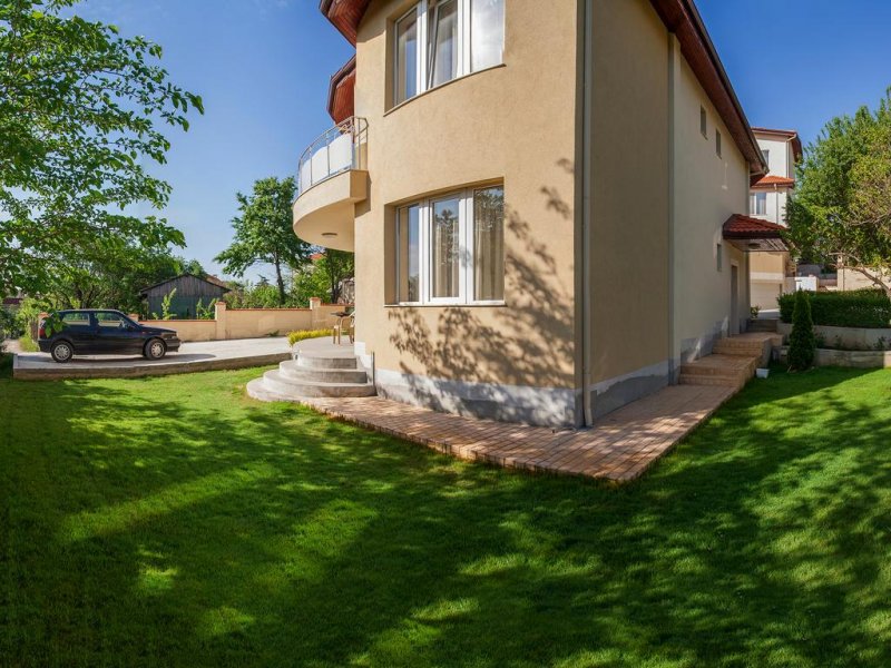 Комплекс Пика - Снимка 8