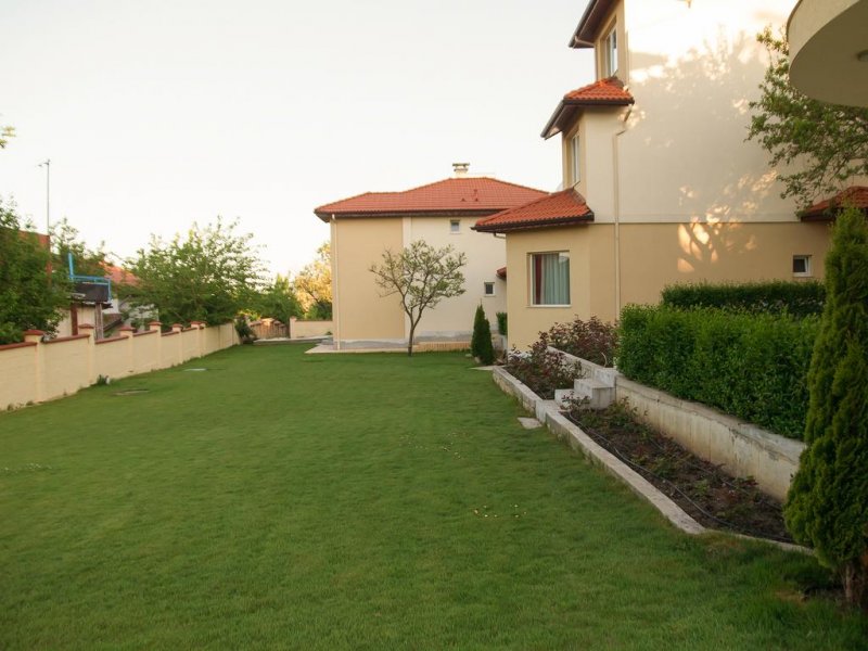 Комплекс Пика - Снимка 1