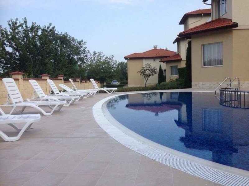 Комплекс Пика - Снимка 4