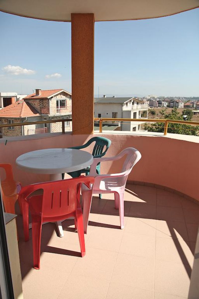 Къща за гости Бостън - Снимка 5