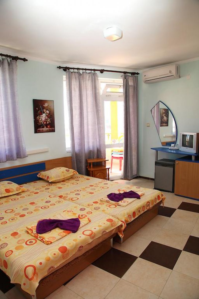 Къща за гости Бостън - Снимка 4