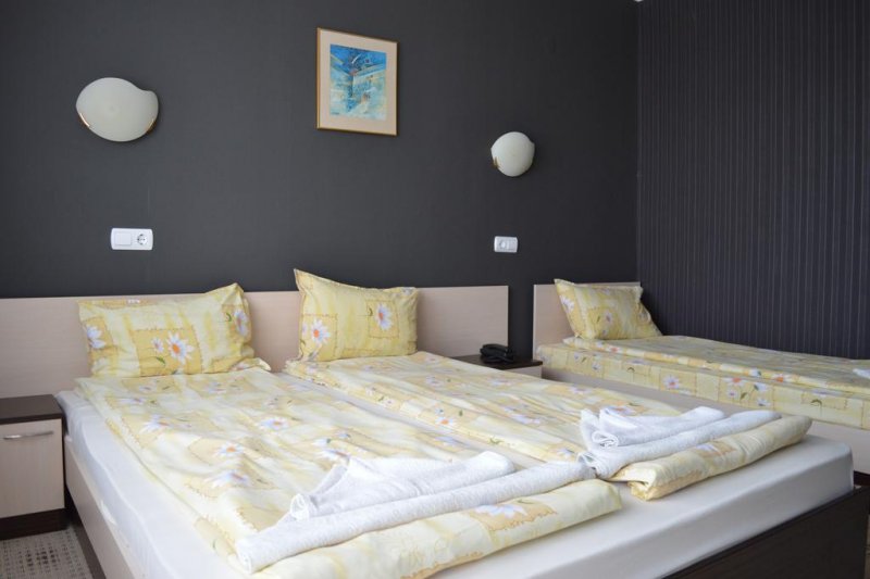 Семеен хотел Еос - Снимка 9