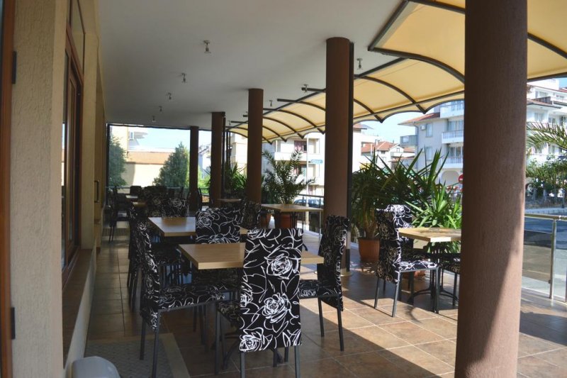 Семеен хотел Еос - Снимка 3