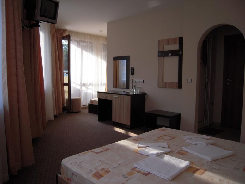 Семеен хотел Еос - Снимка 7