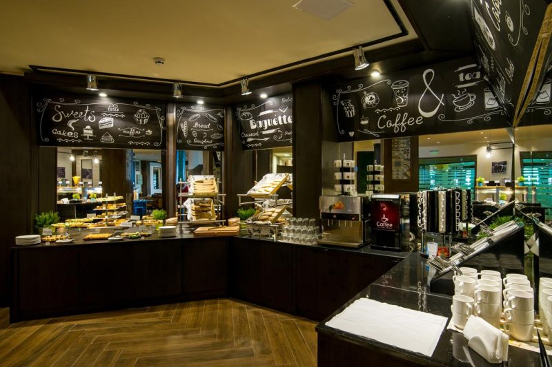 Гранд Хотел Свети Влас - Снимка 3