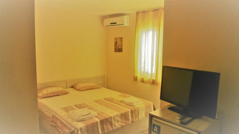 Къща за гости Камбурови - Снимка 8