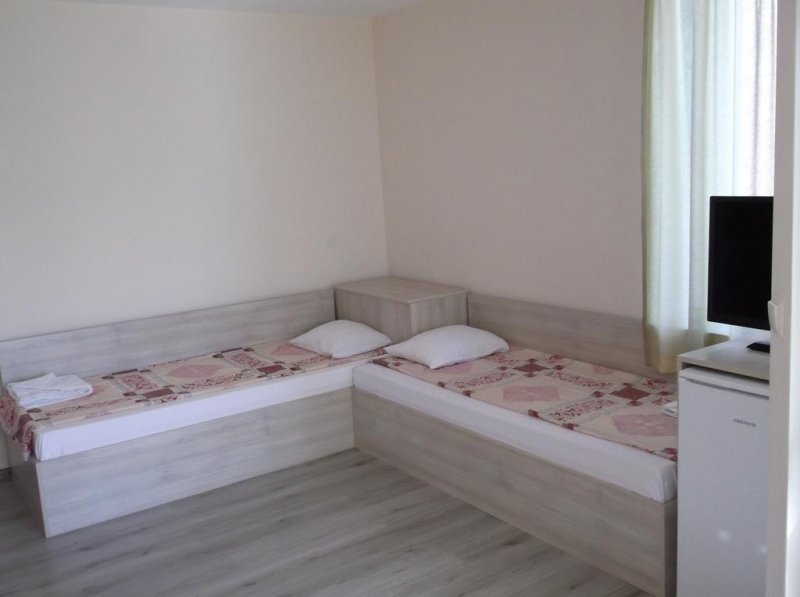 Къща за гости Камбурови - Снимка 1