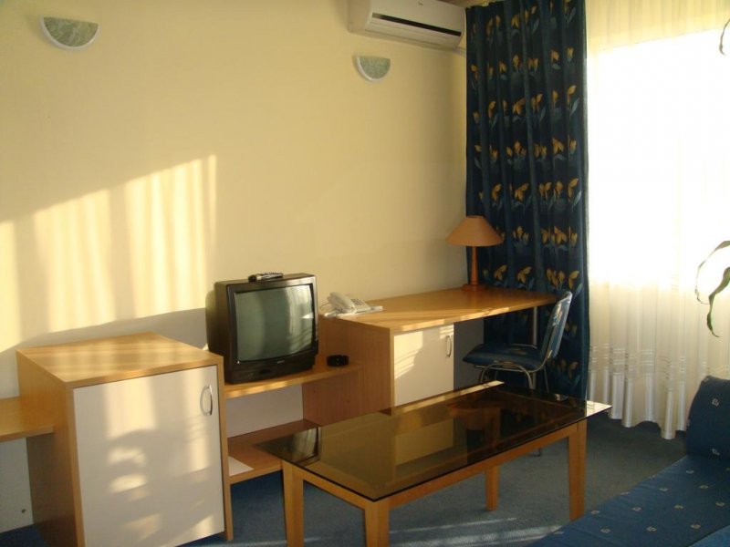 Балнеохотел Стряма - Снимка 3