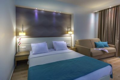 Cosmopolitan Hotel & Spa - Снимка 7