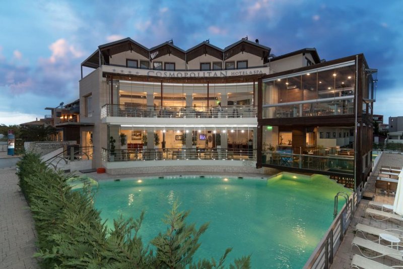 Cosmopolitan Hotel & Spa - Снимка 0