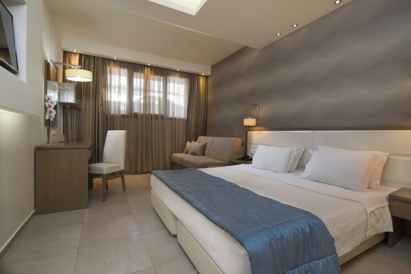 Cosmopolitan Hotel & Spa - Снимка 1