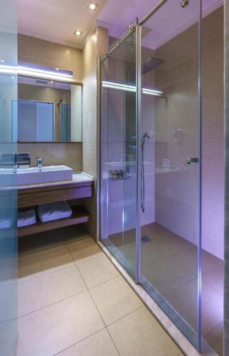 Cosmopolitan Hotel & Spa - Снимка 2