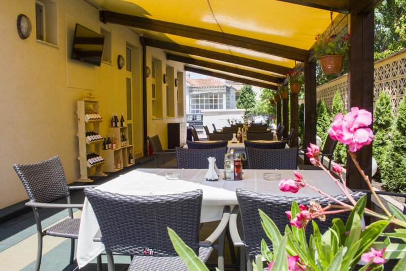 Вила Амброзия - Снимка 4