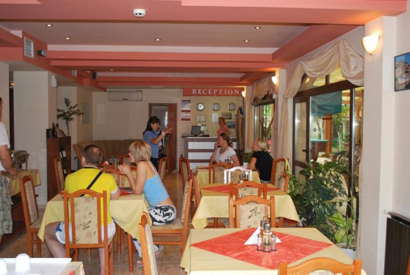 Хотел Бреза - Снимка 8