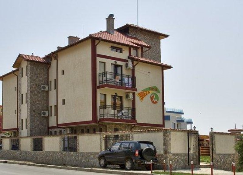 Хотел Бреза - Снимка 9