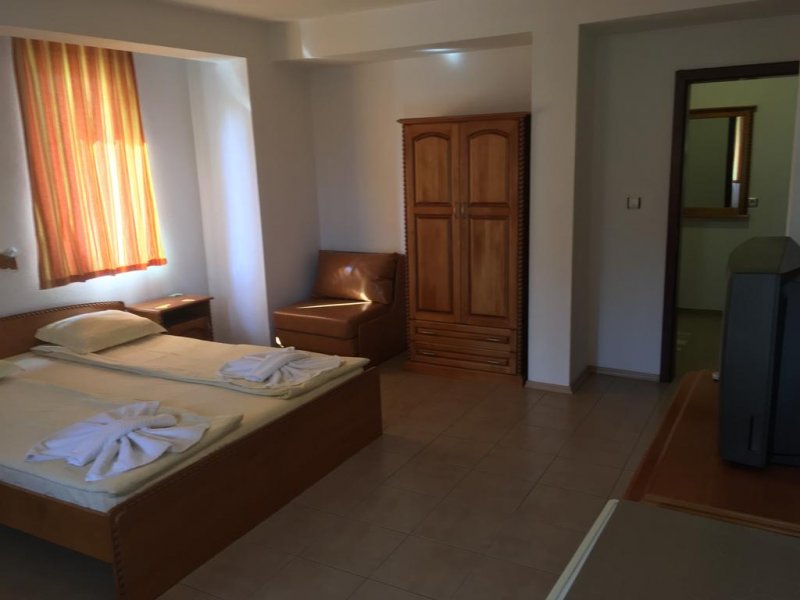 Къща за гости Катя - Снимка 1