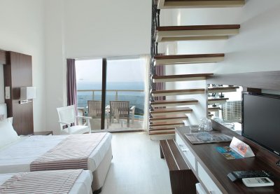 Arora Hotel - Снимка 8