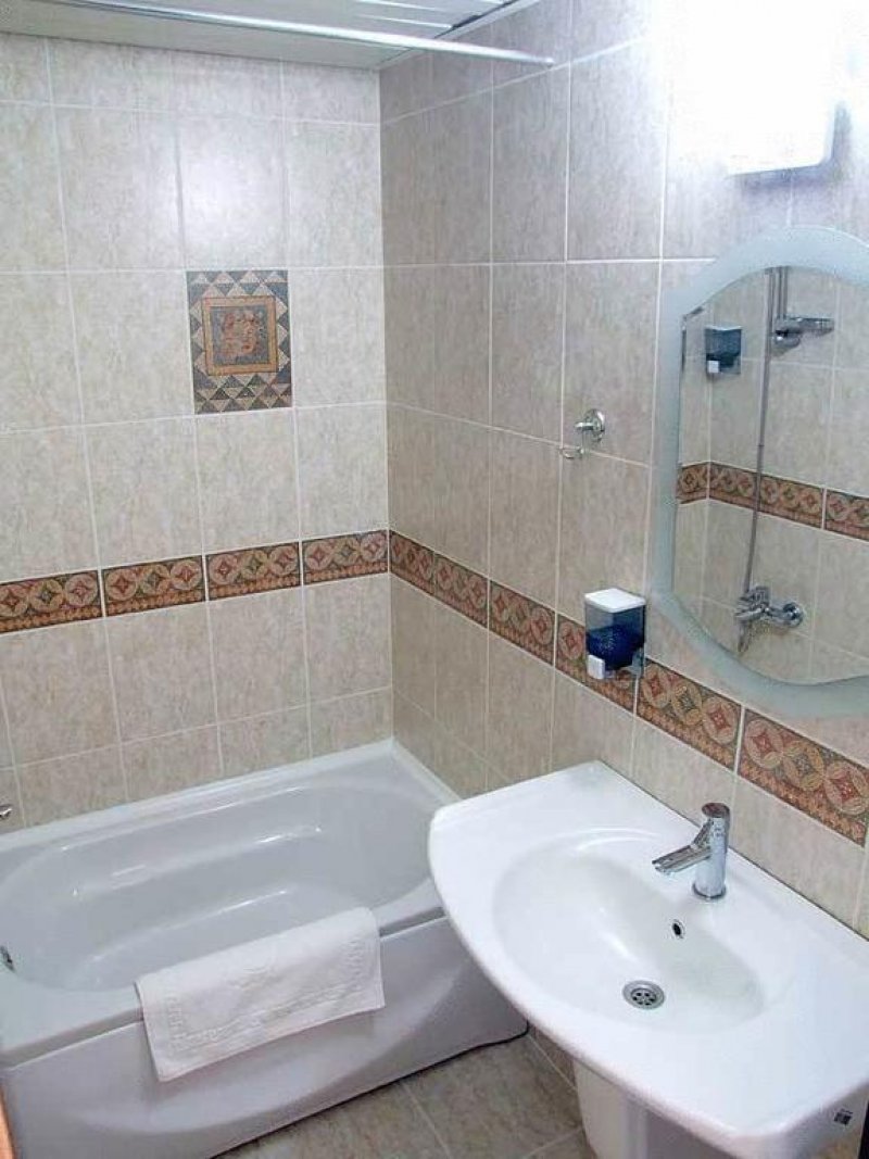 Arora Hotel - Снимка 10