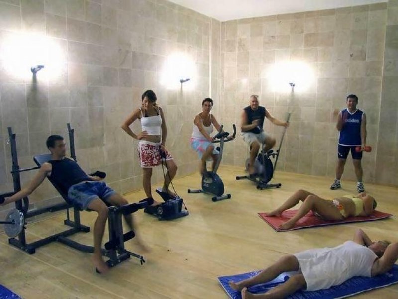 Arora Hotel - Снимка 7