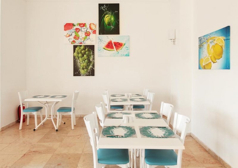 Arora Hotel - Снимка 8