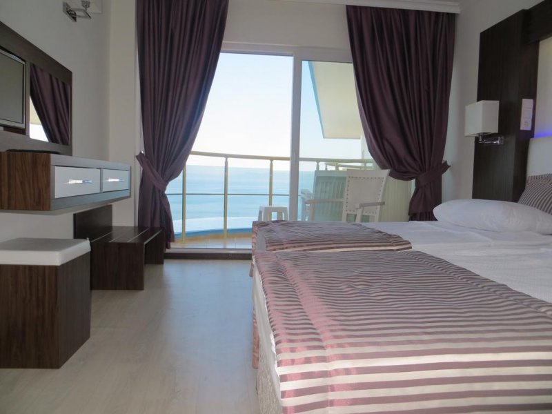 Arora Hotel - Снимка 5