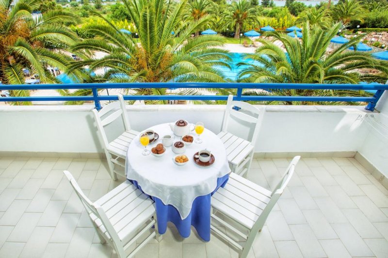 Port Marina - Снимка 8