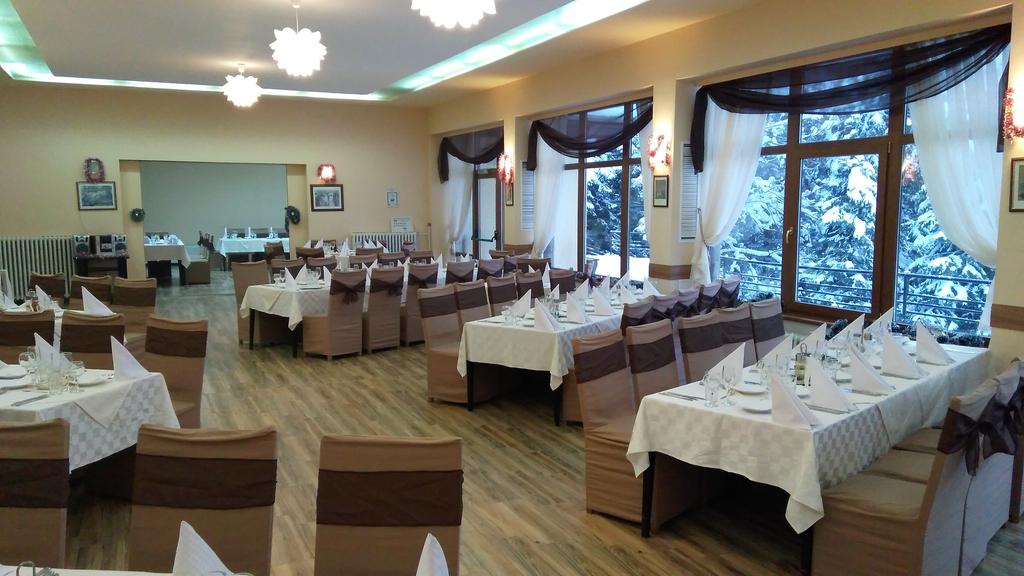 3, 5 или 7 нощувки на човек със закуски и вечери в хотел Бор, Боровец - Снимка 3