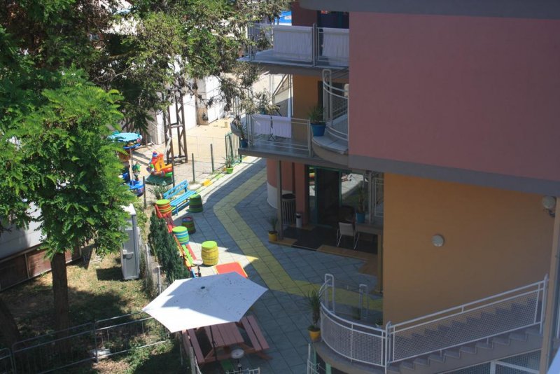 Хотел Ларго - Снимка 2