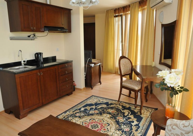 Апартхотел Мида - Снимка 7