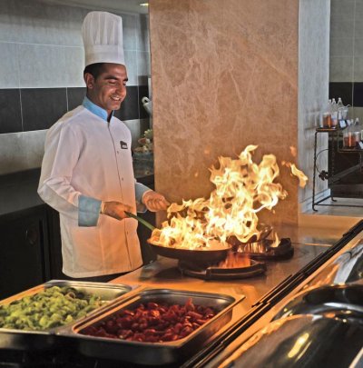 Palm Wings Kusadasi Beach Resort & Spa - Снимка 2