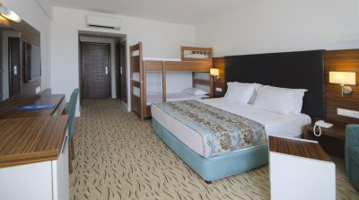 Palm Wings Kusadasi Beach Resort & Spa - Снимка 4