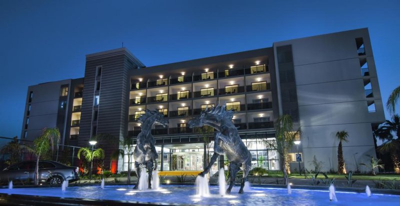 Palm Wings Kusadasi Beach Resort & Spa - Снимка 2