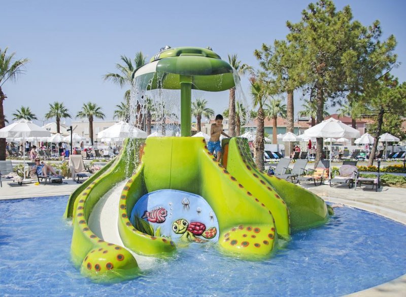 Palm Wings Kusadasi Beach Resort & Spa - Снимка 3