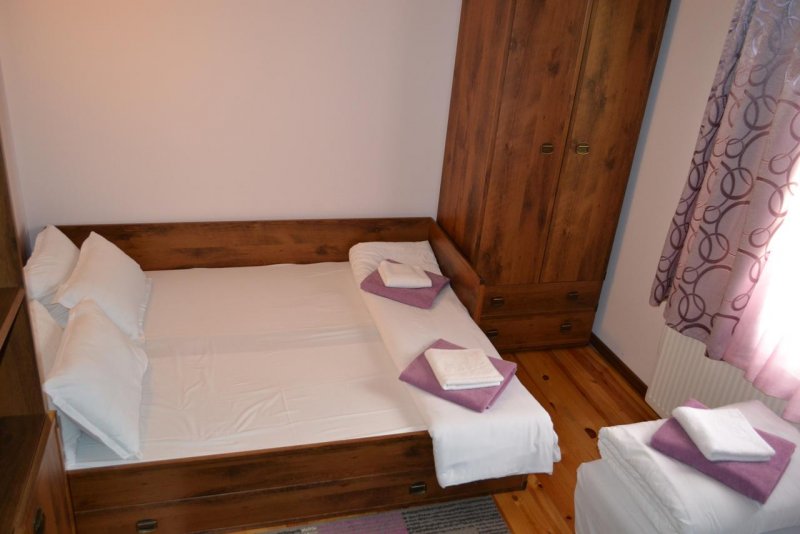 Къща за гости Водопада - Снимка 1