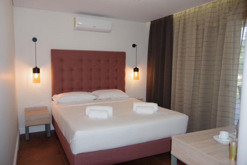 Esperides Sofras Hotel - Снимка 1