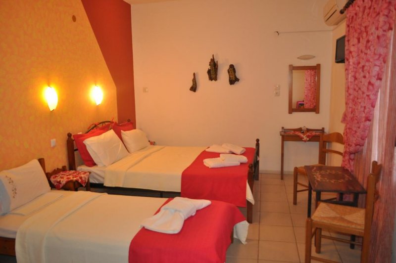 Ifigenia Apartments - Снимка 10