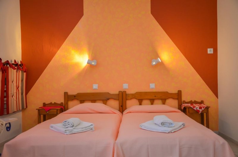 Ifigenia Apartments - Снимка 5