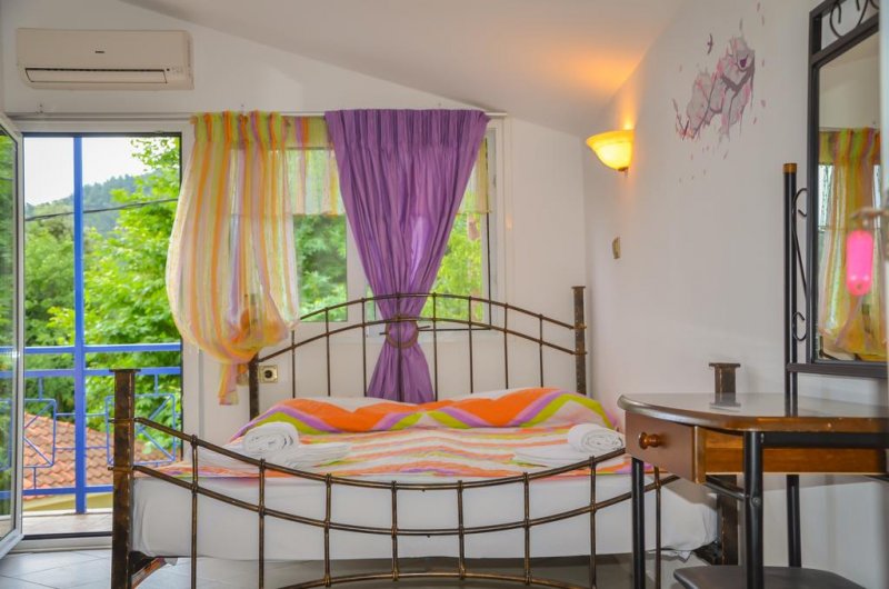 Ifigenia Apartments - Снимка 9