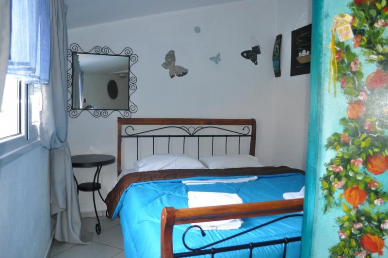 Ifigenia Apartments - Снимка 1