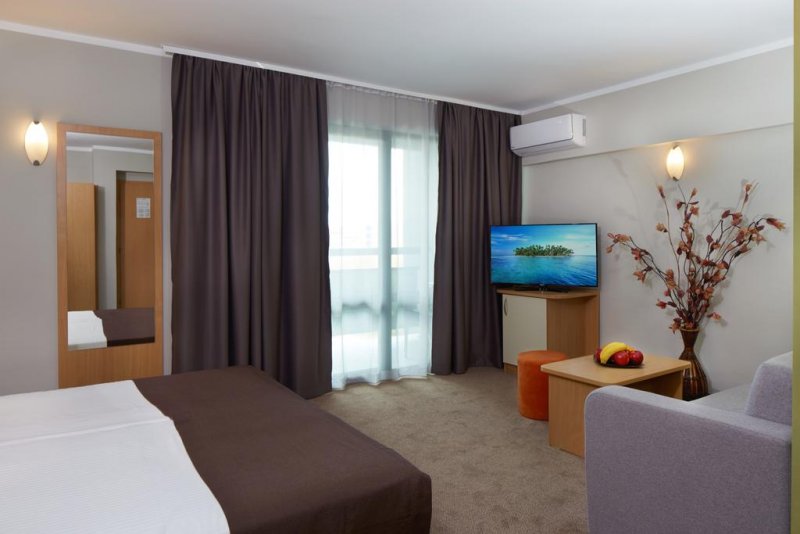 Хотел Актиния - Снимка 8