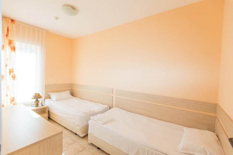 Апартаменти Бел Еър - Снимка 11