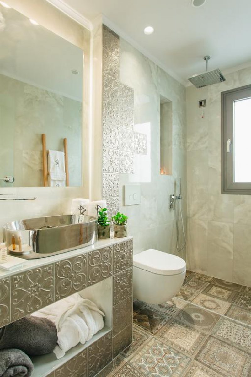 Blue Carpet Luxury Suites - Снимка 8