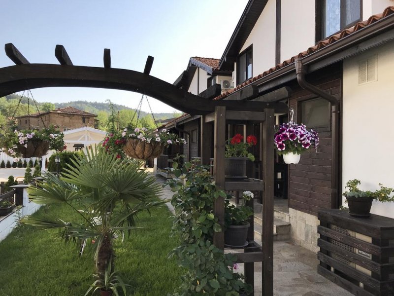 Еко хотел Букор Щепи - Снимка 1