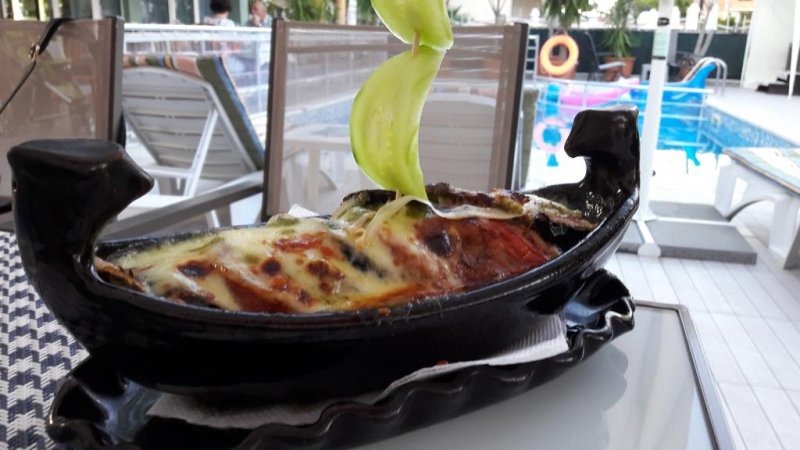 Семеен хотел Елири - Снимка 1