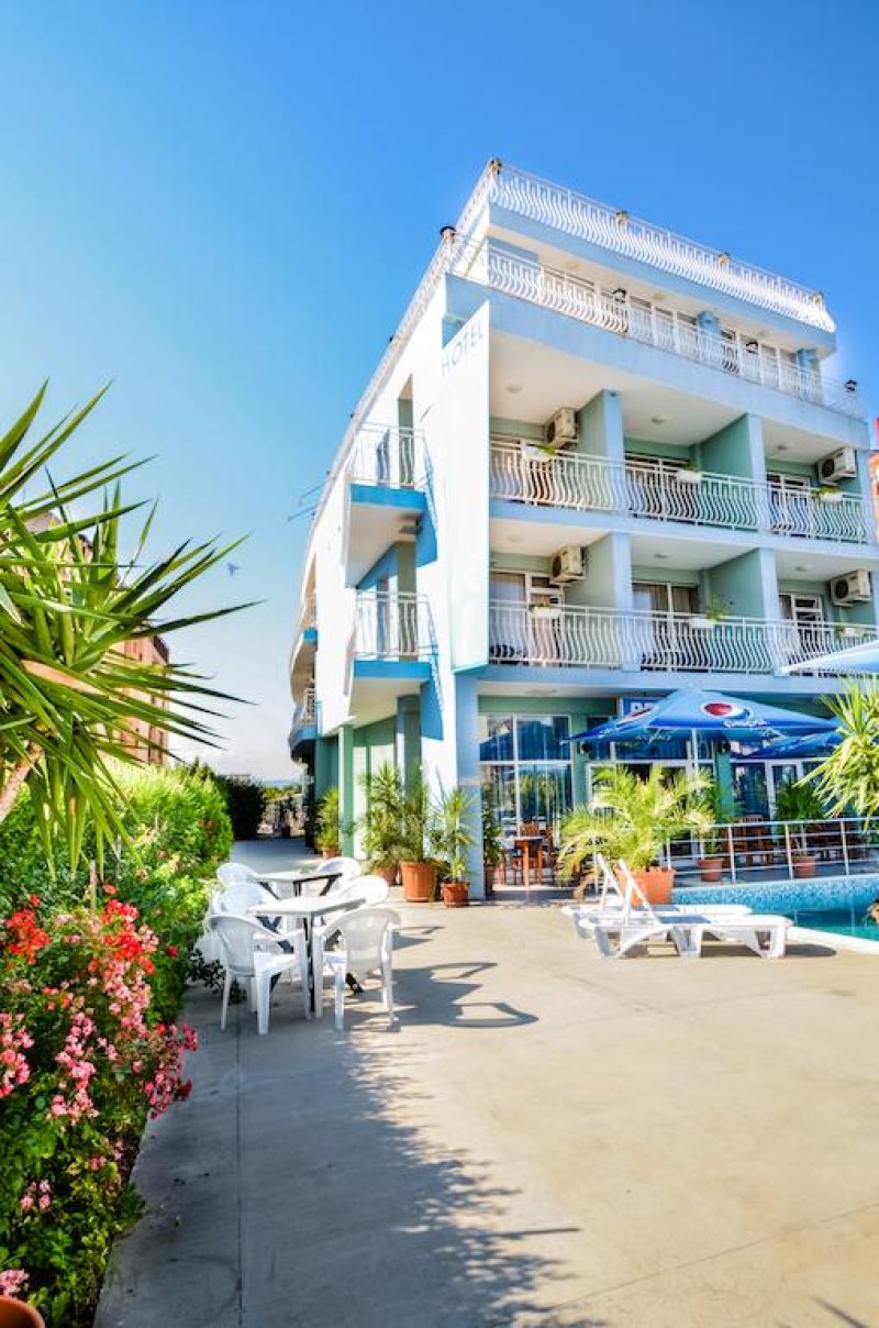 Семеен хотел Елири - Снимка 1