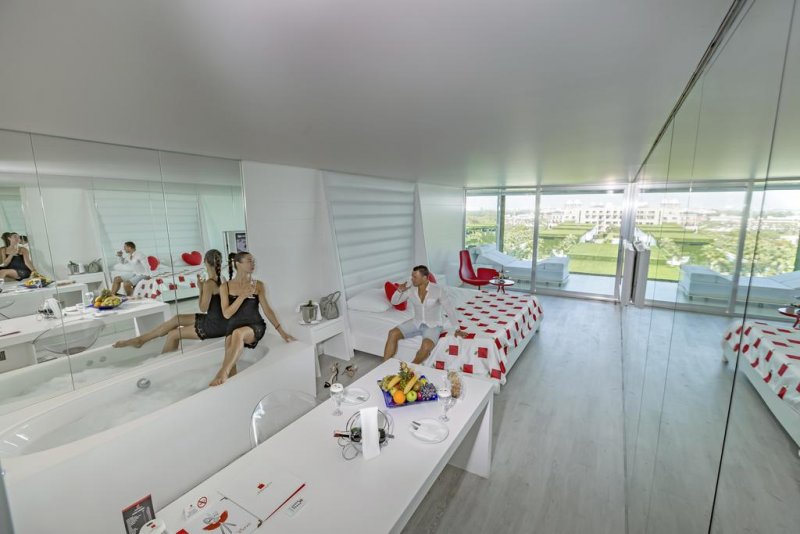 Adam & Eve Hotel - Снимка 10