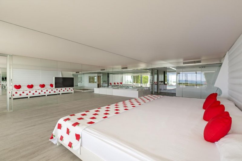 Adam & Eve Hotel - Снимка 11