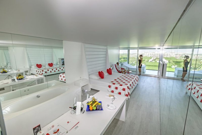 Adam & Eve Hotel - Снимка 11