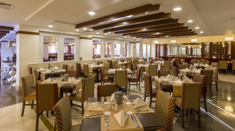 Side Star Beach Hotel - Снимка 4